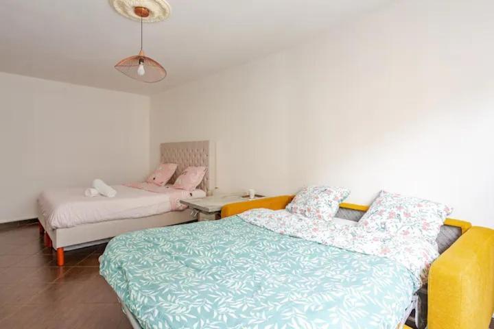 Appartamento Superbe Studio Paris Gambetta Esterno foto